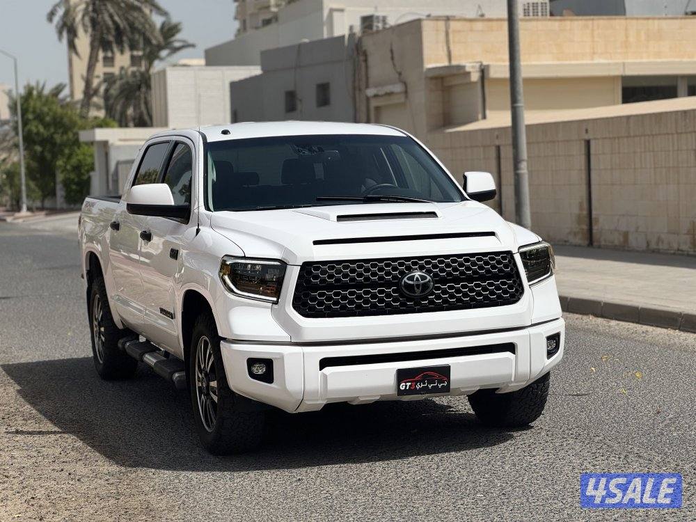 TOYOTA TUNDRA TRD SPORT 20191