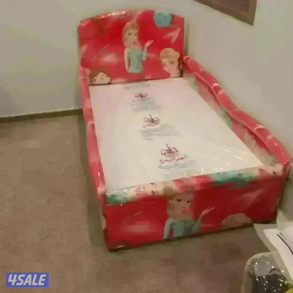 سراير نفر ونص مع الفرشه والتوصيل مجاني داخل الديره.6