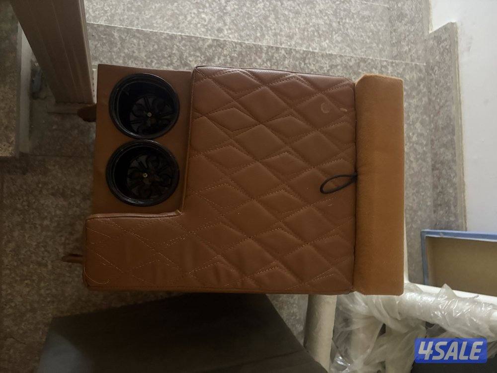 تكايتين لسفاري جلد ومخمل2