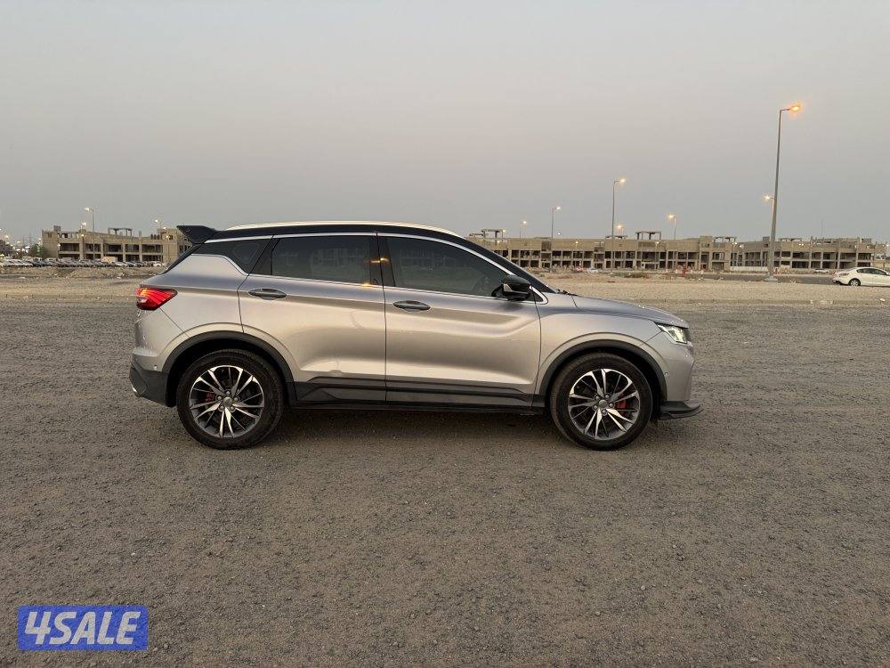 جيلي كولراي S كامل المواصفات بحالة الوكالة5