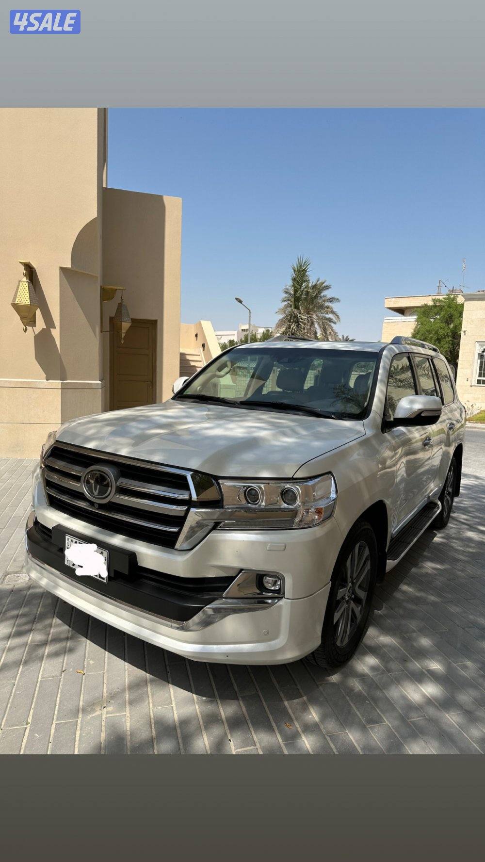 للبيع لاند كروزر ماشي ٤٨ الف  VXR وارد الساير2