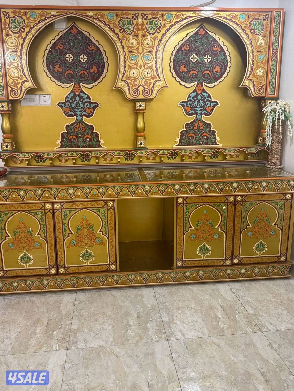 العيون قطعه 10