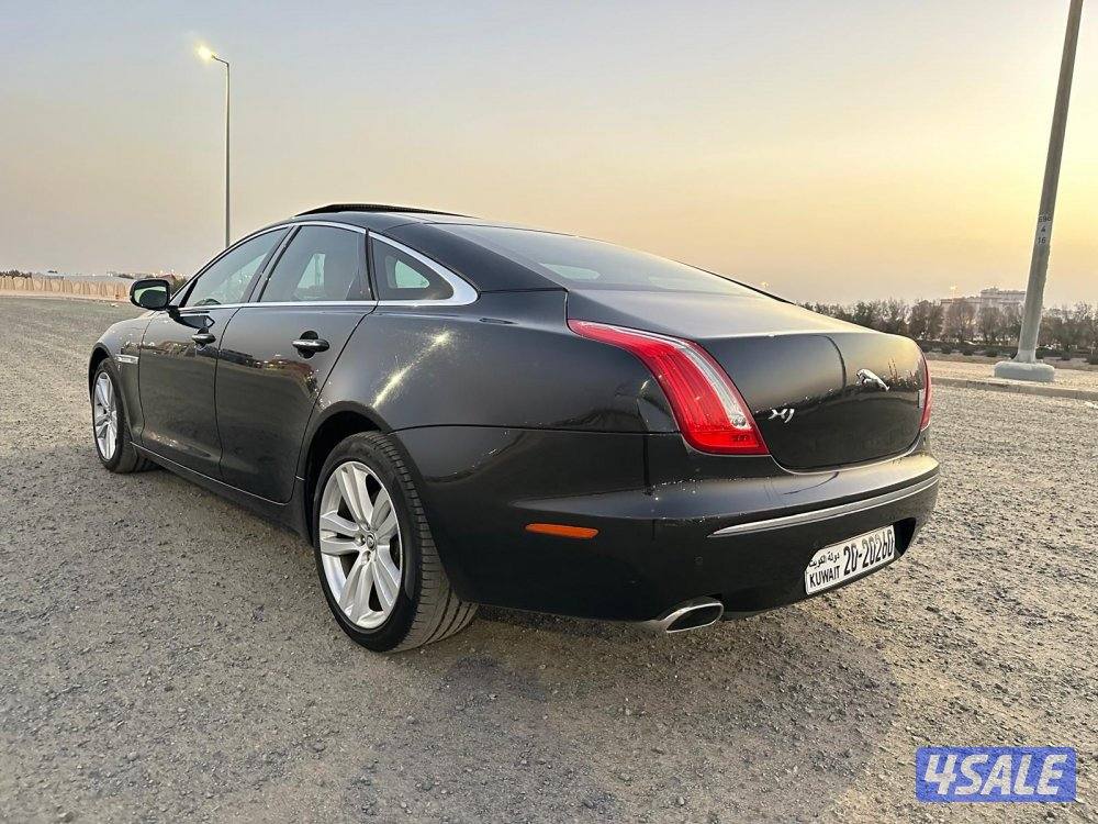 جاكوار XJ6L كامل المواصفات بقمة النظافة0