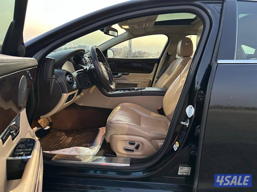 جاكوار XJ6L كامل المواصفات بقمة النظافة4