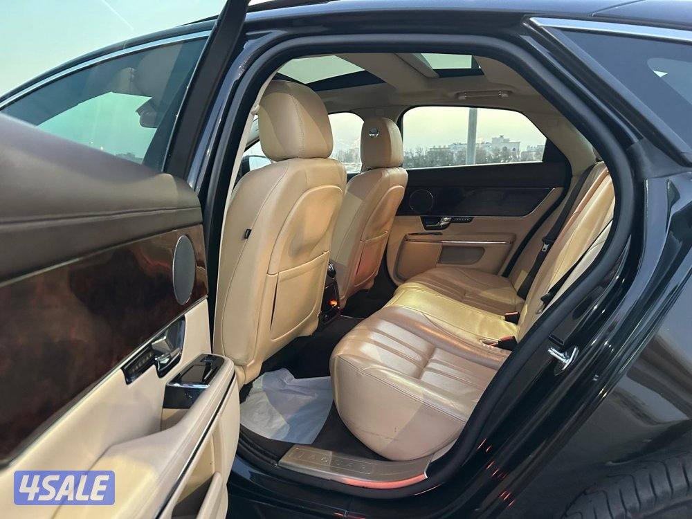 جاكوار XJ6L كامل المواصفات بقمة النظافة10