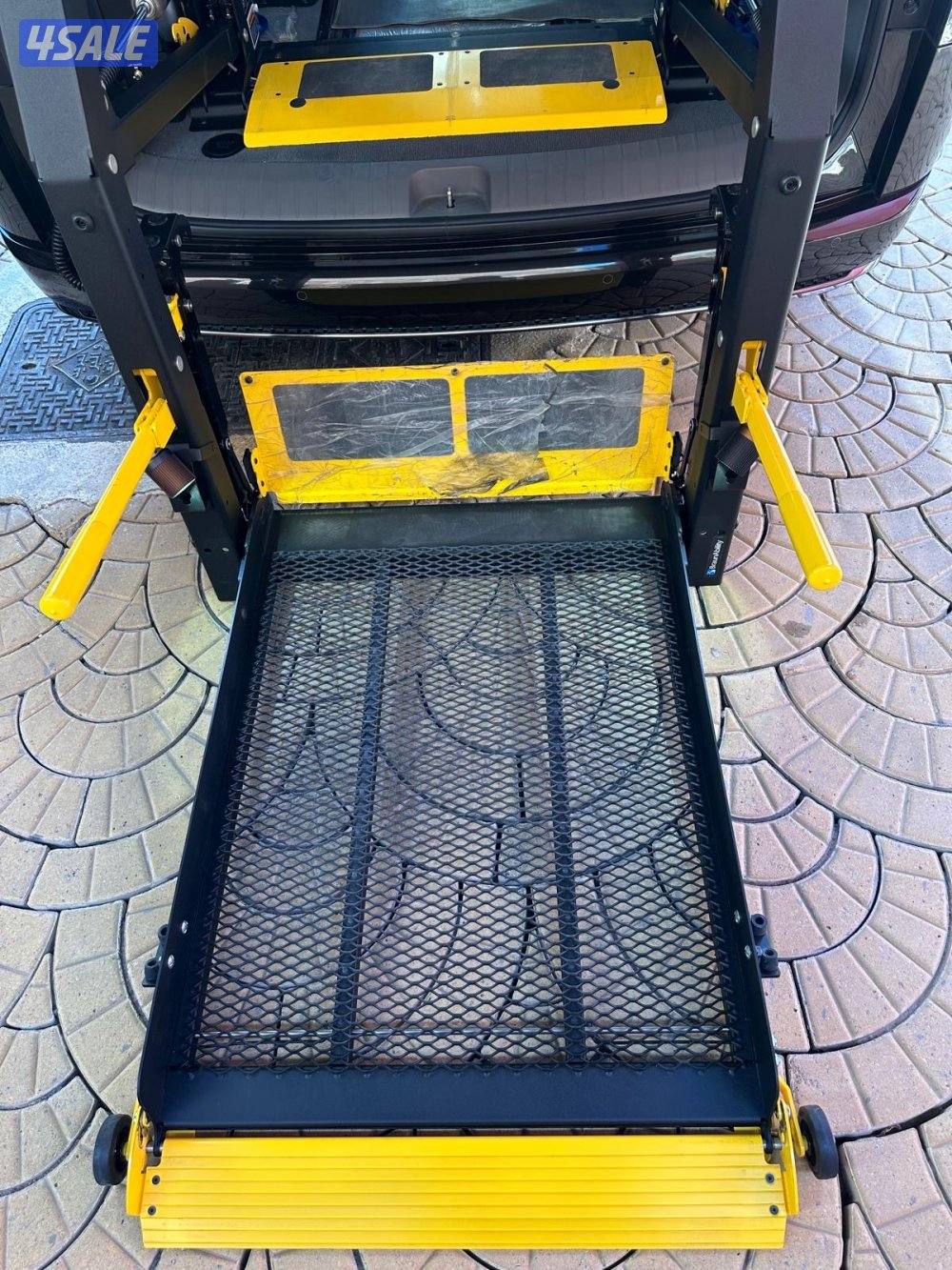 Crane for disabled- رافعه لذات الهمم1