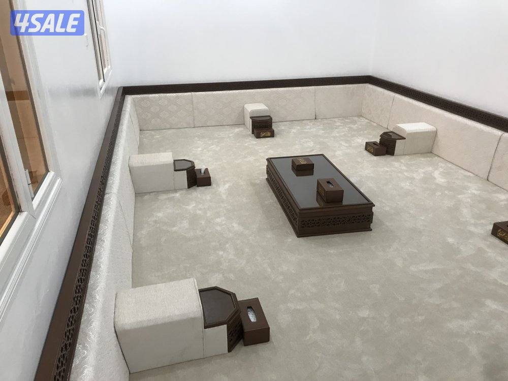 تفصيل وتنجيد مخاد ومراكي اسفنج البغلي وسعودي ولدينا ستاير رول وسجاد قص1