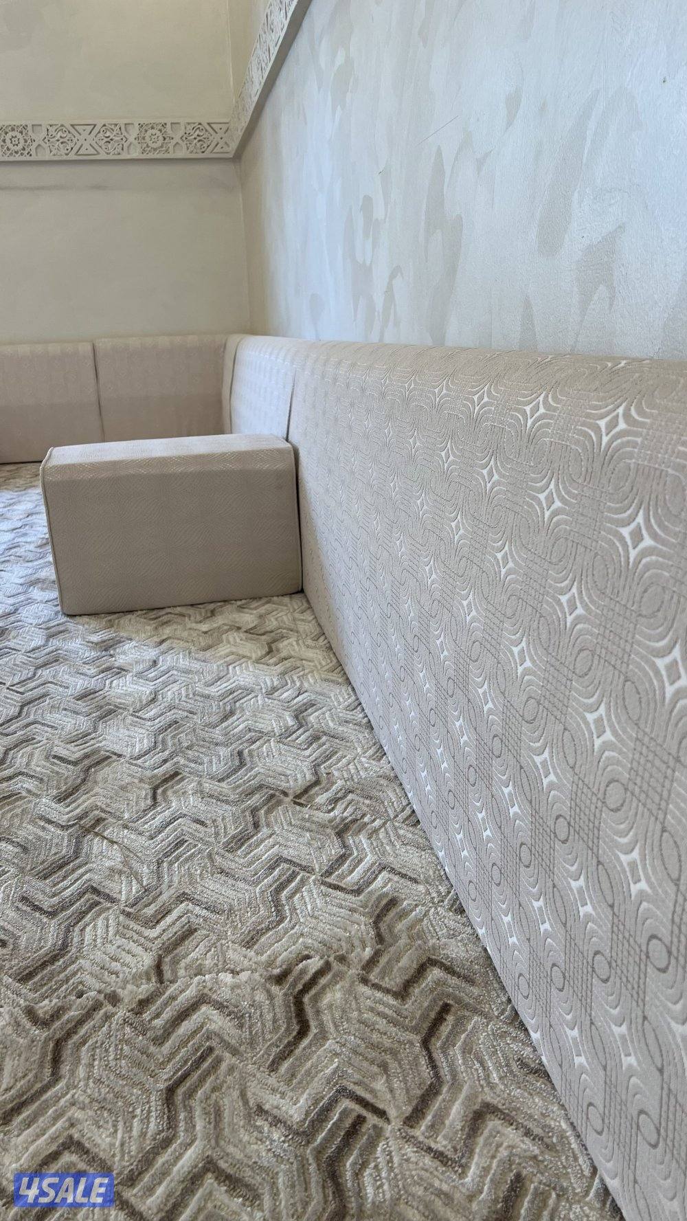 تفصيل وتنجيد مخاد ومراكي اسفنج البغلي وسعودي ولدينا ستاير رول وسجاد قص15