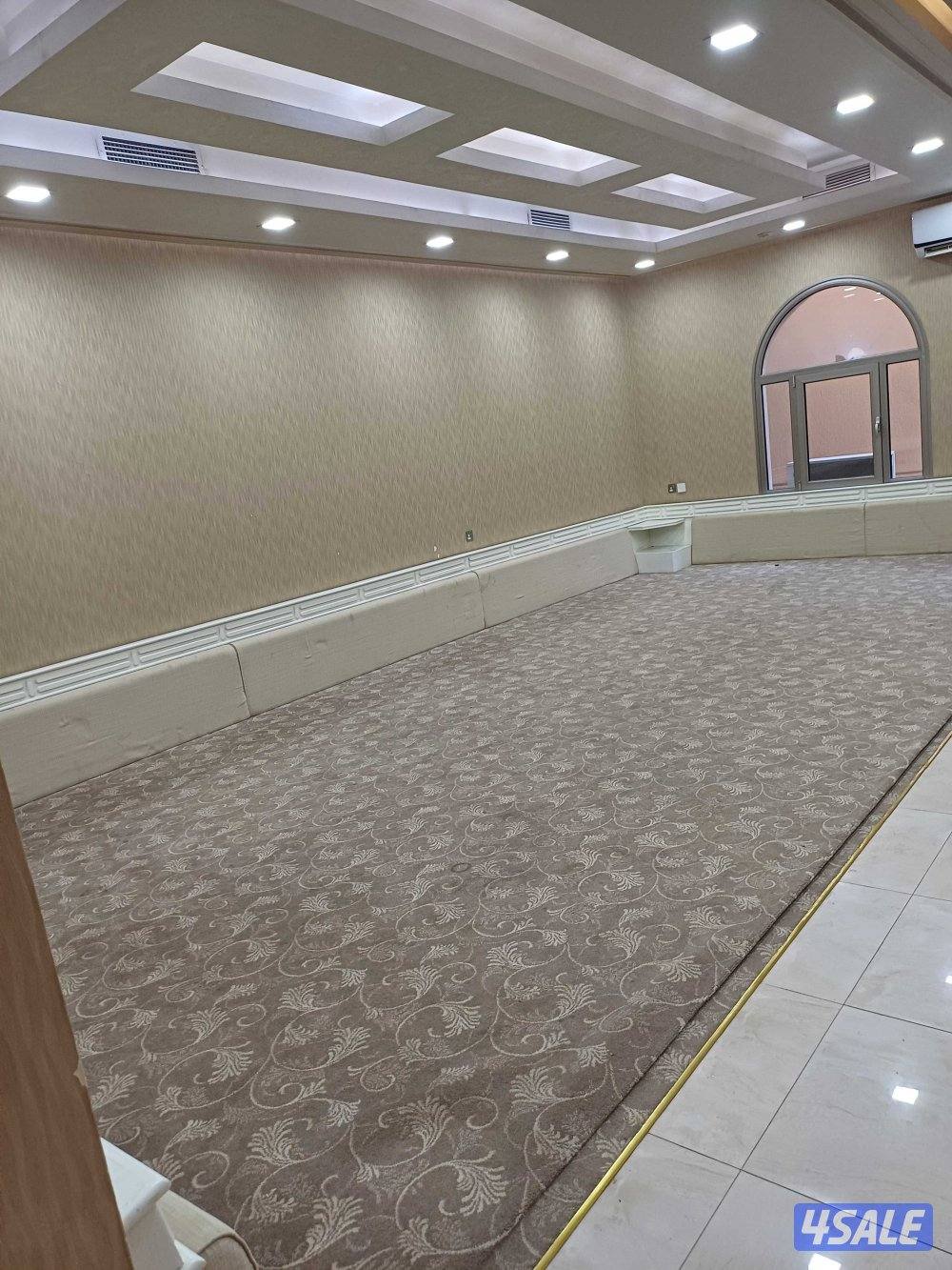 غسيل بالشامبو - تنظيف ناشف - غسيل سجاد برادي - اثاث - كنفات - شقق - فل5