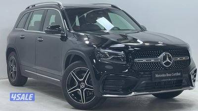 Mercedes-Benz GLB0