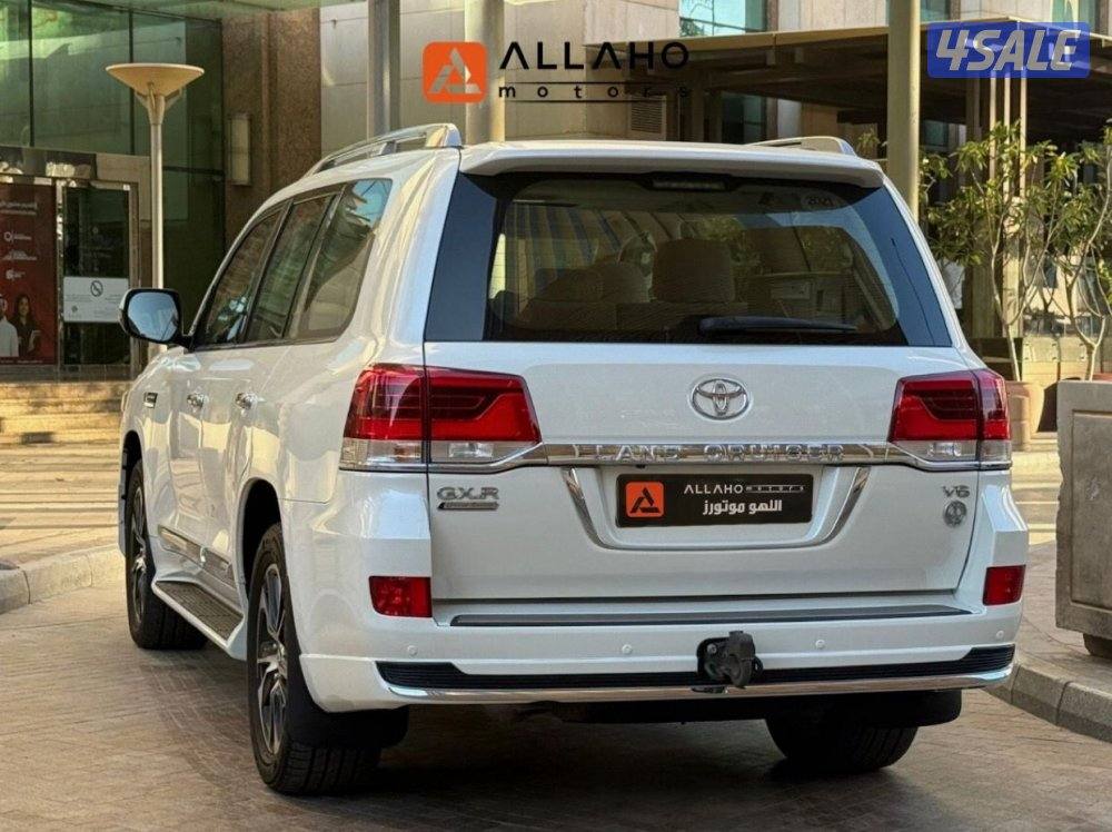 لاندكروزرGXR V6 GARN TOURING موديل2021 عداد146الف سيرفس منتظم3