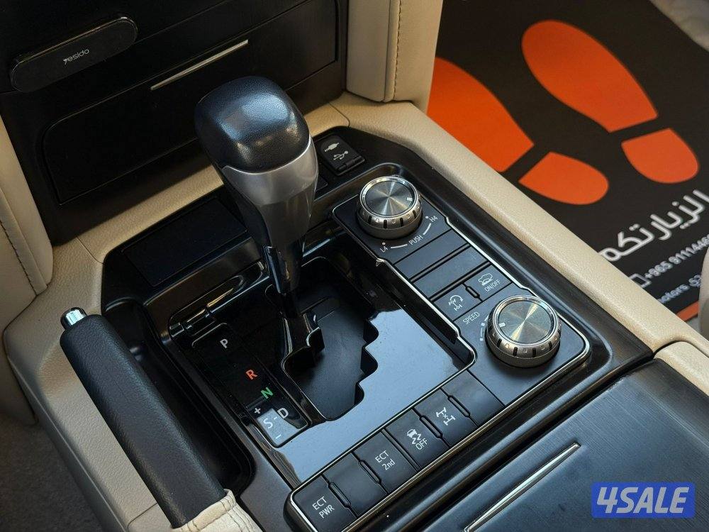 لاندكروزرGXR V6 GARN TOURING موديل2021 عداد146الف سيرفس منتظم9