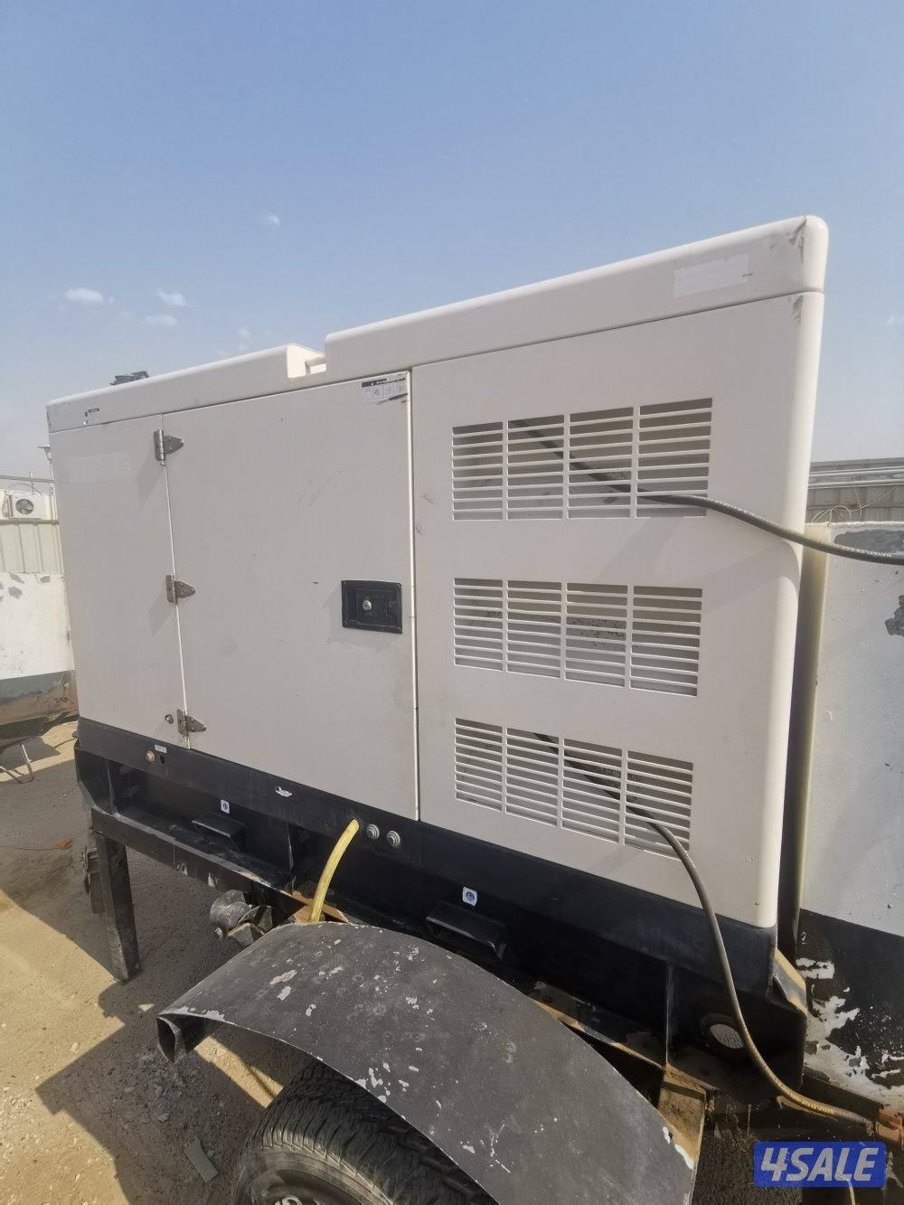 للبيع مكينة بيركنز النصف1