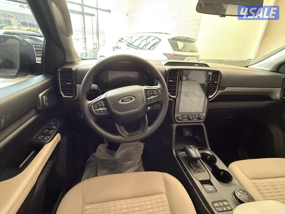 Ford Everest XLS4