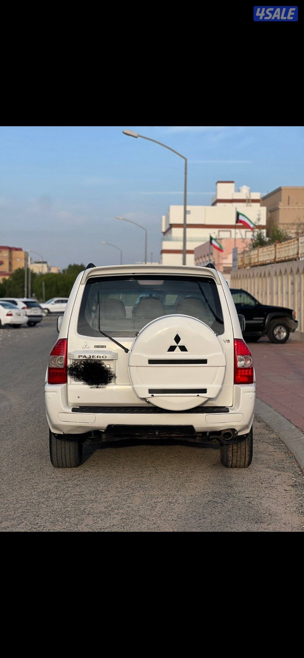 للبيع باجيرو باب واحد3