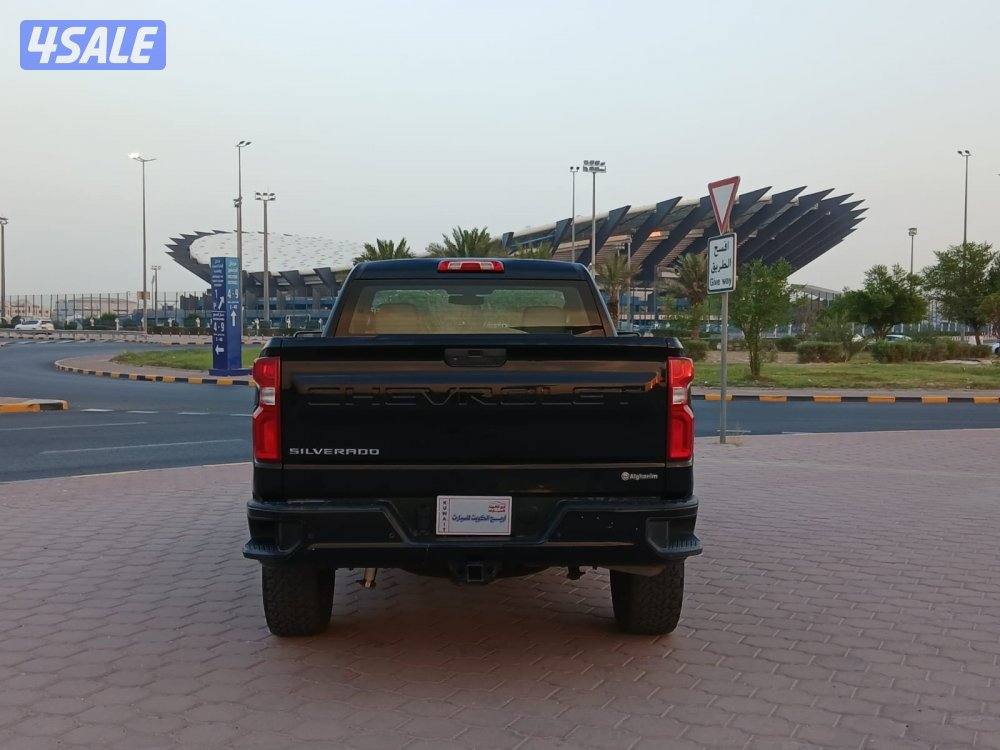 للبيع سلفرادو- تريل بوس2020-Z715