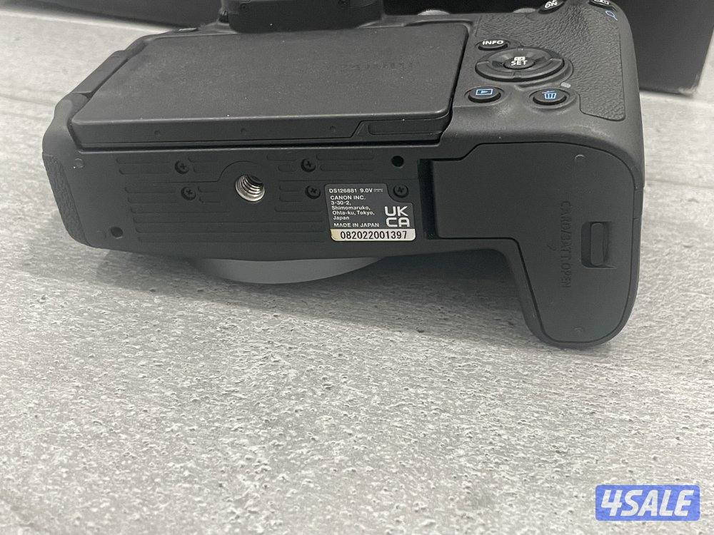 Canon R 8 كاميرا كانون4