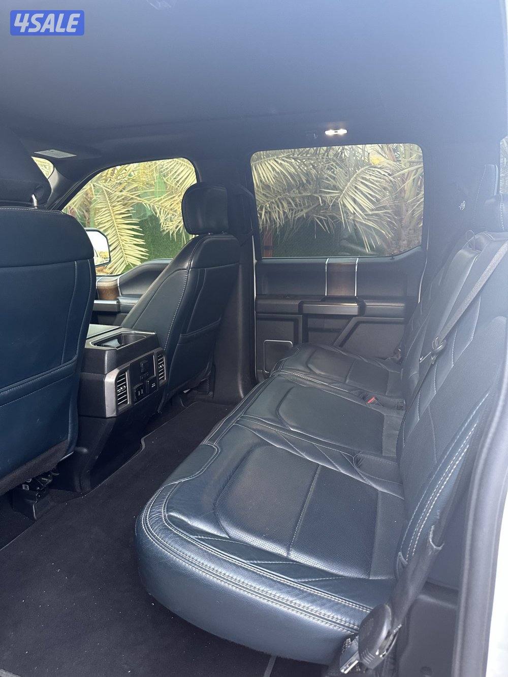 وانيت فورد لمتيد وارد امريكا مواصفات خاصه3