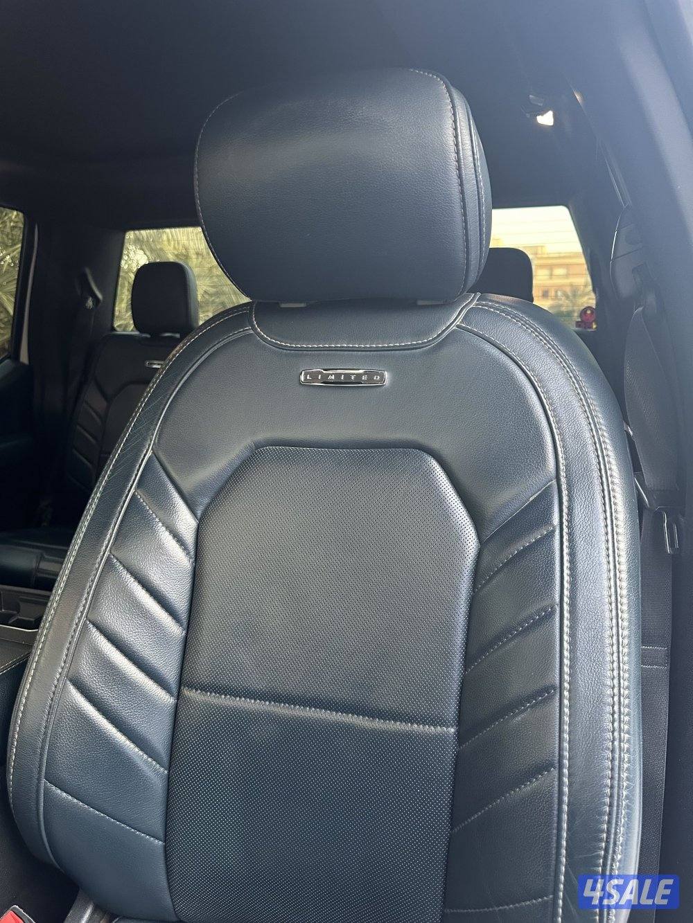 وانيت فورد لمتيد وارد امريكا مواصفات خاصه6