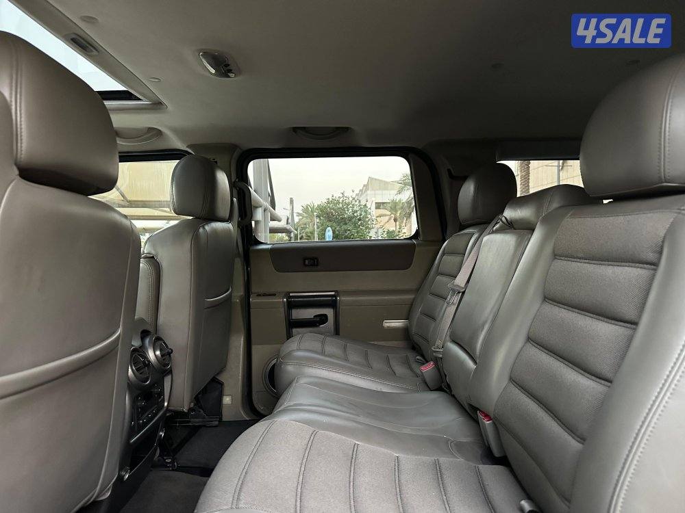 للبيع وانيت همر H2 موديل 2004 وارد الوكاله8