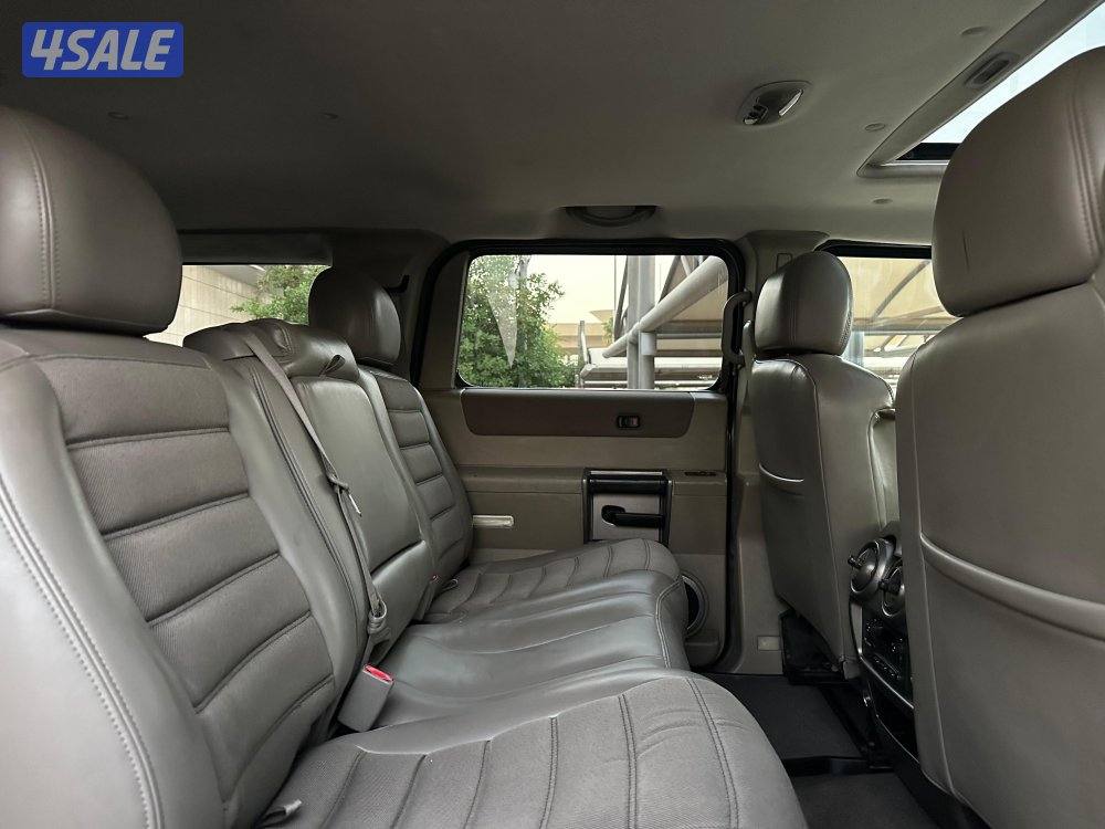 للبيع وانيت همر H2 موديل 2004 وارد الوكاله9