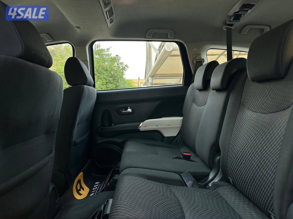 للبيع تويوتا رش موديل 2023 وارد الساير12