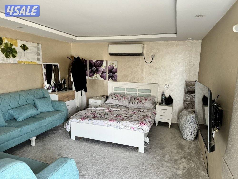 شاليه ٦+٤ عوازل دبل غرفة نوم وكنب وسرير وتكييف وتلفزيون وسخان استخدام6