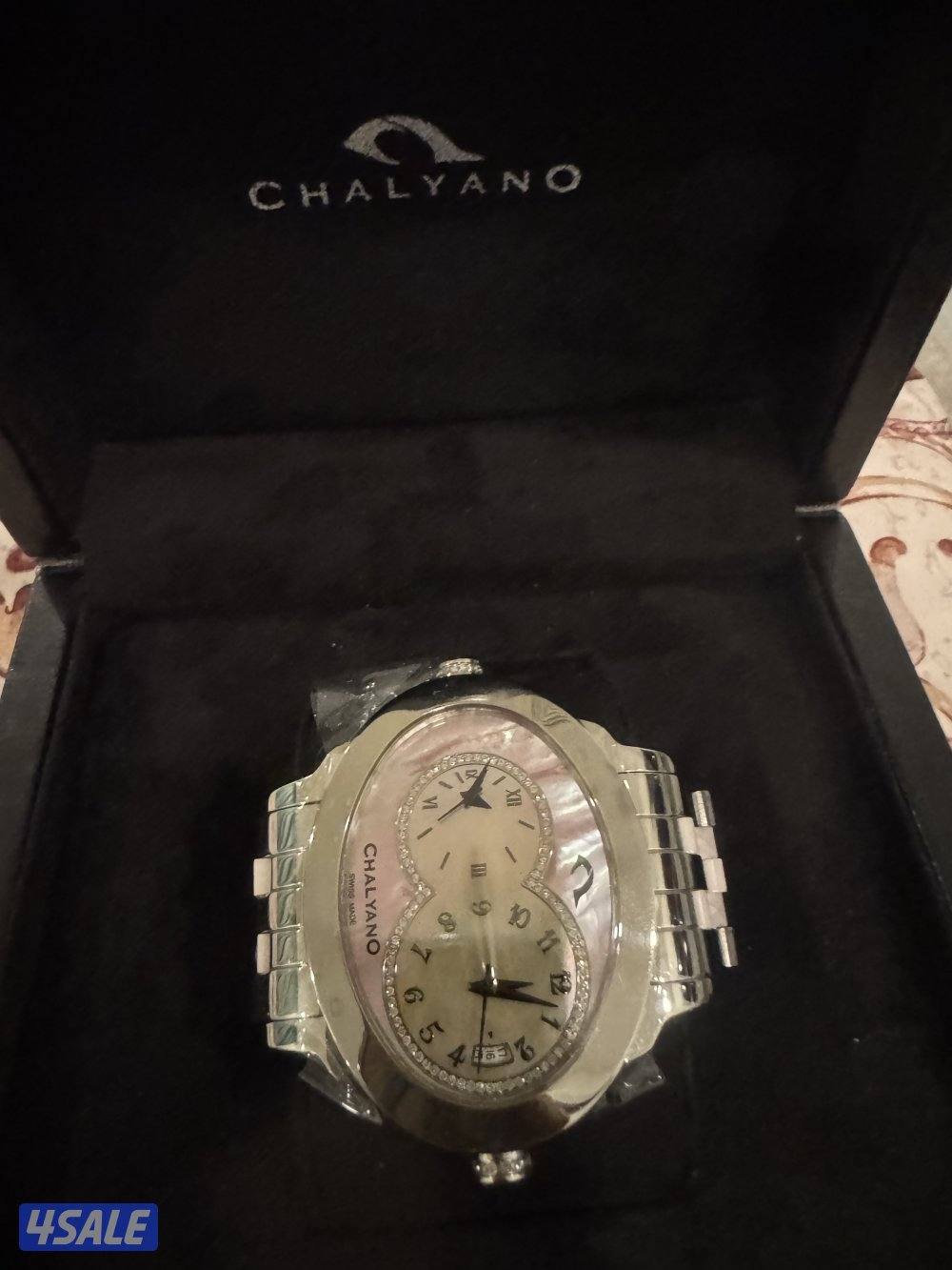 بيع ساعه جديده بالكرتون0