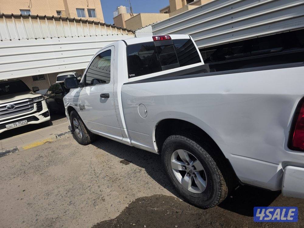 للبيع دوج رام 2019 صبغ الوكاله بيعه سريعه2