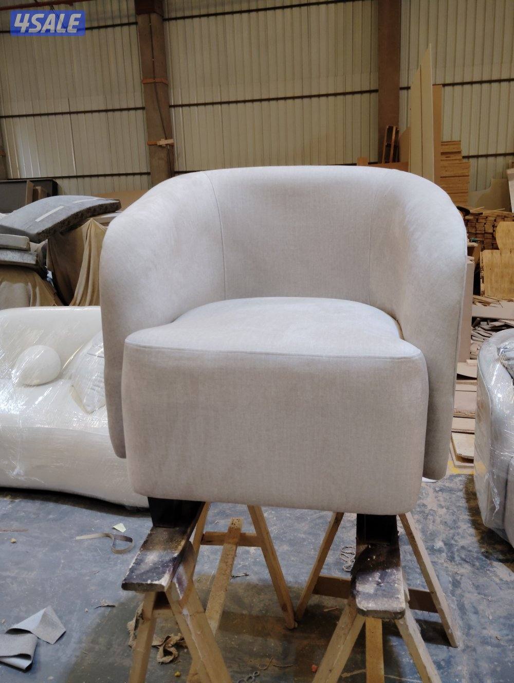 تلبس وتنجيد الكنب والجلسات الأرضية وتفصال الستائر ويفي8