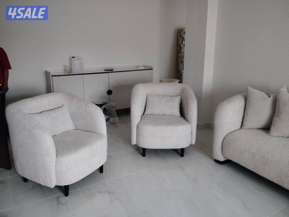 تلبس وتنجيد الكنب والجلسات الأرضية وتفصال الستائر ويفي7