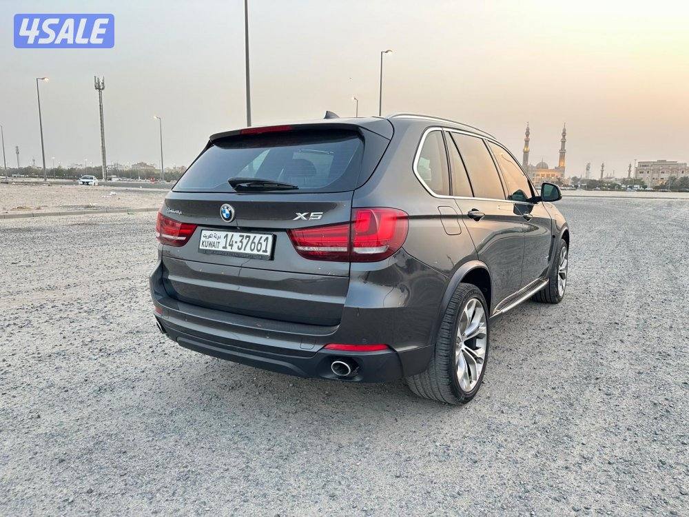 بي ام دبليو X5 موديل ٢٠١٦ كامل المواصفات بحالة الوكالة2