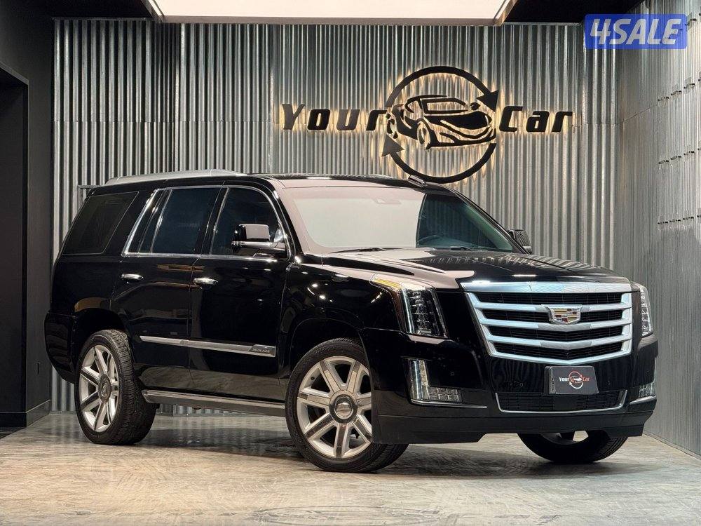 Cadillac escalade0