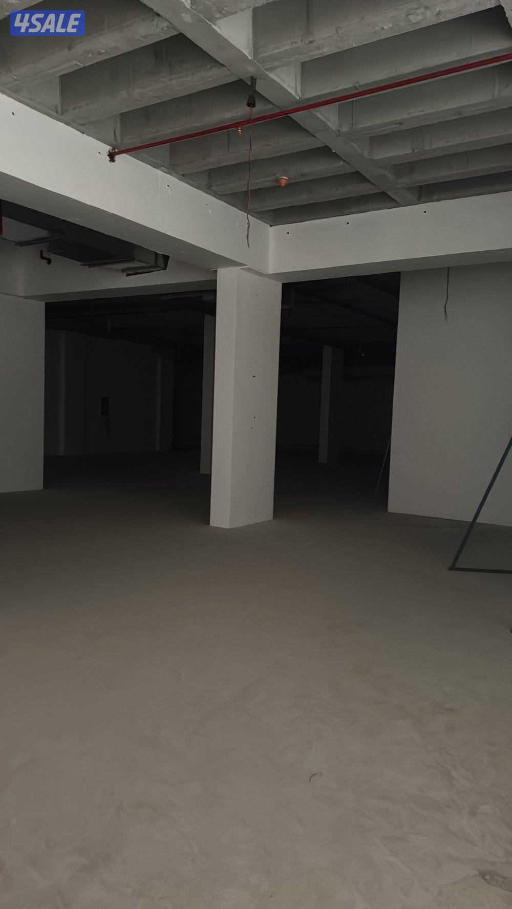 للايجار محلات ومخازن بالشويخ والري وحولي والعاصمة1