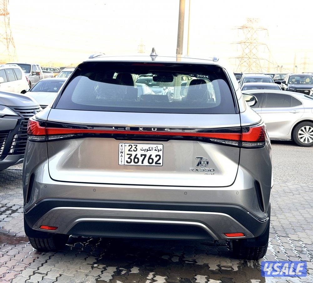 لكزس RX 350 الدرجة الاولى بانوراما الساير اصفار2