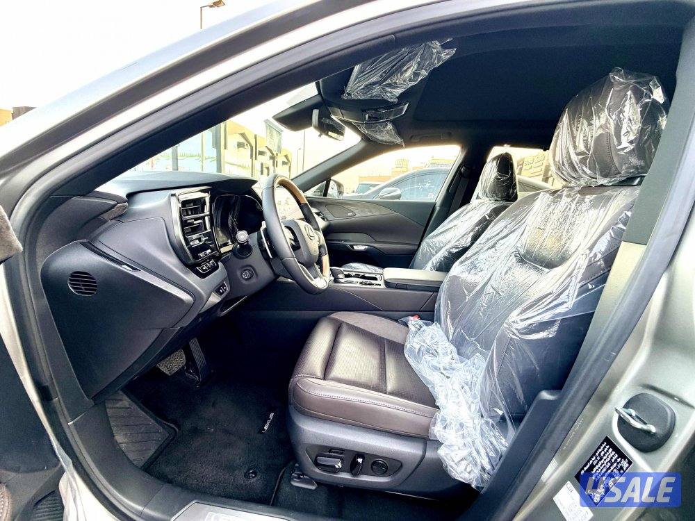 لكزس RX 350 الدرجة الاولى بانوراما الساير اصفار6