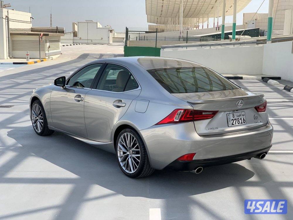 للبيع لكزس IS2502