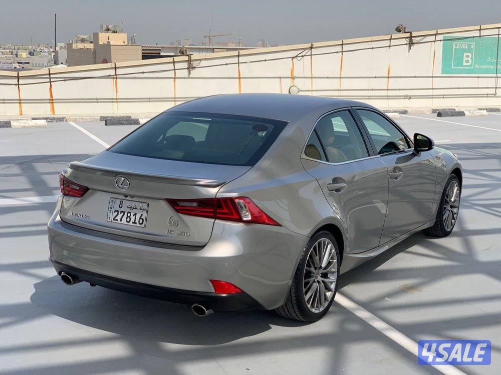 للبيع لكزس IS2503