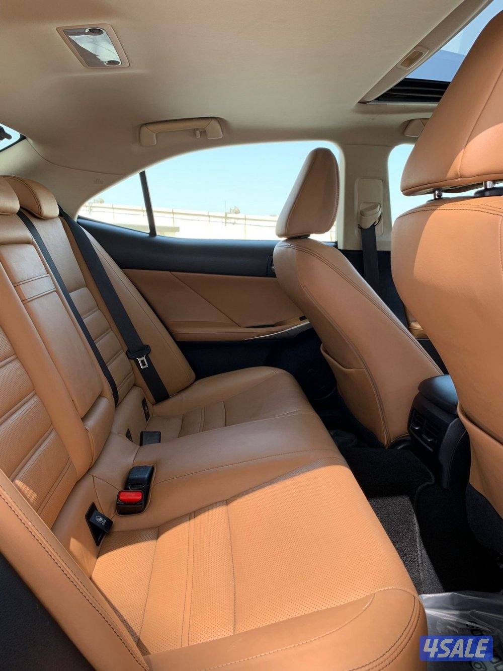 للبيع لكزس IS25011