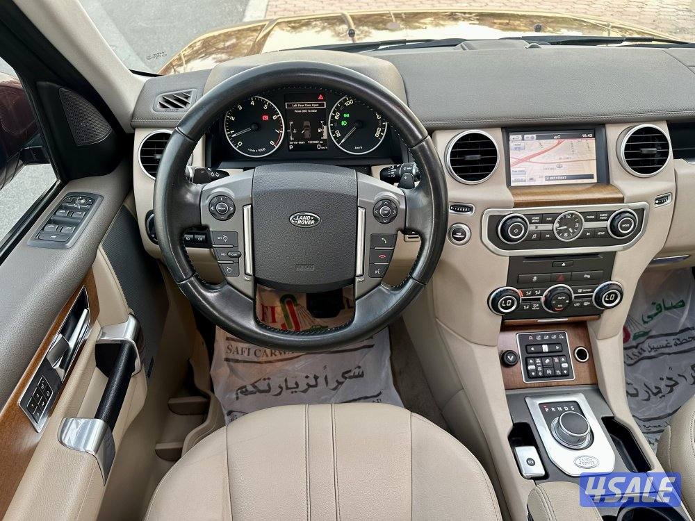 2016 Land Rover LR4 / All Original10