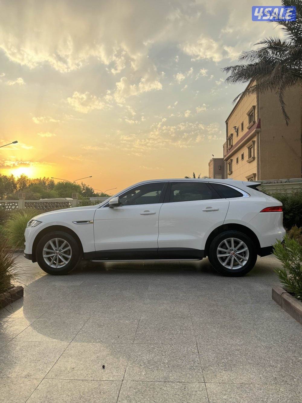 جاكوار عداد 728