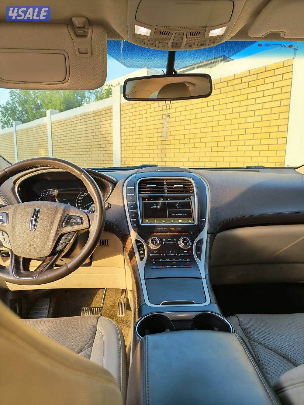 للبيع لينكولن  mkx  2018 عنابي ماشي 47 الف فقط.المالك الاول.3