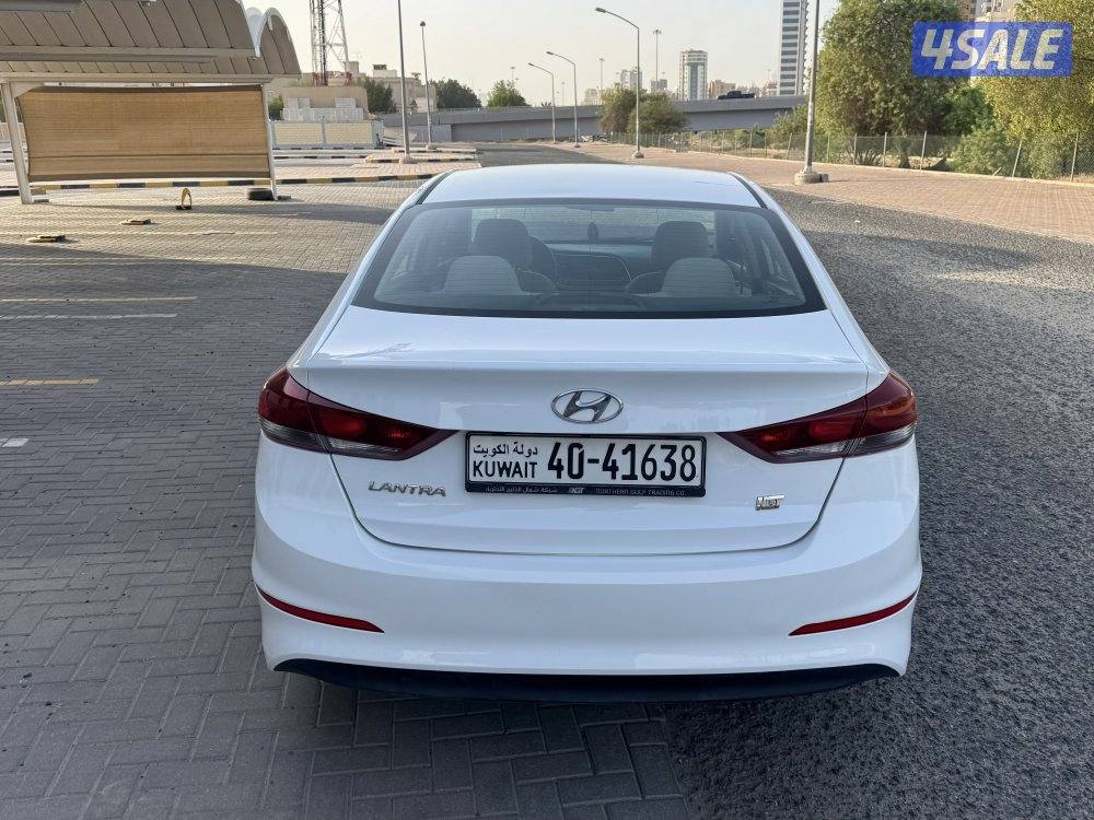 elentra 2017 ماشي 68 الف 1600 سي سي8