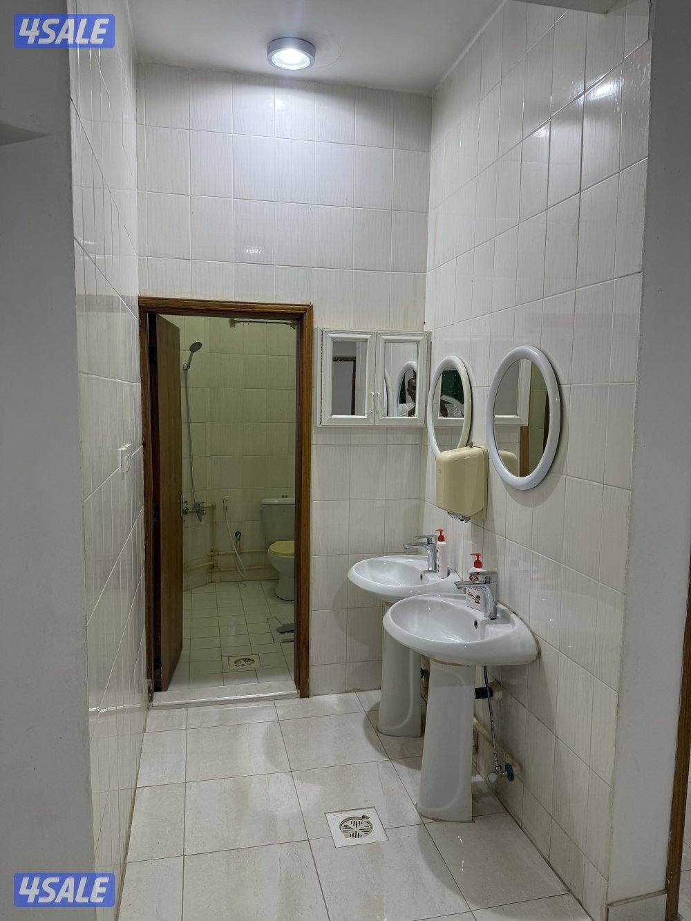 شهري نص جاخور زاويه مع حديقه خارجيه كبيره4