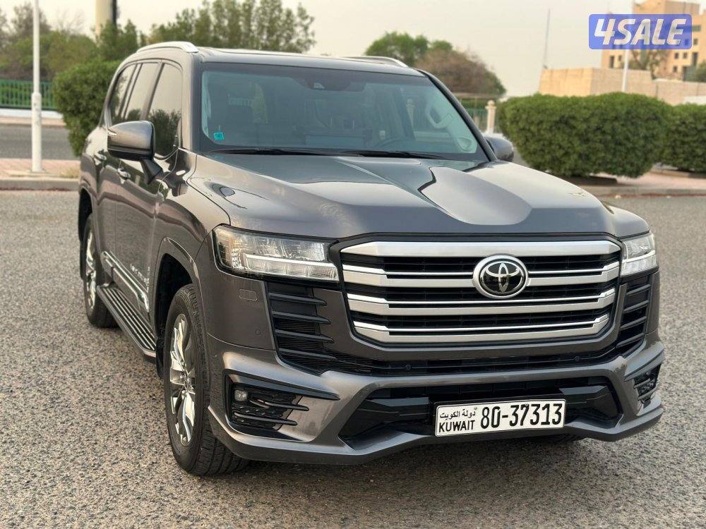 لاند كروزر 2024 وكالة7