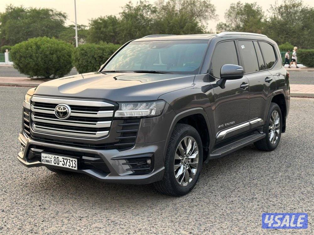 لاند كروزر 2024 وكالة9