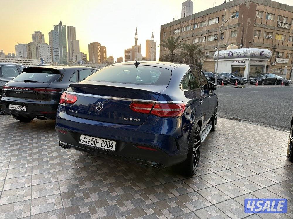 مرسيدس GLE43 موديل 2019 كامل المواصفات سيرفيس منتظم صبغ الوكالة3