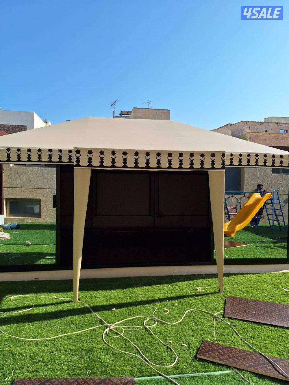 Caming Tents and installation10