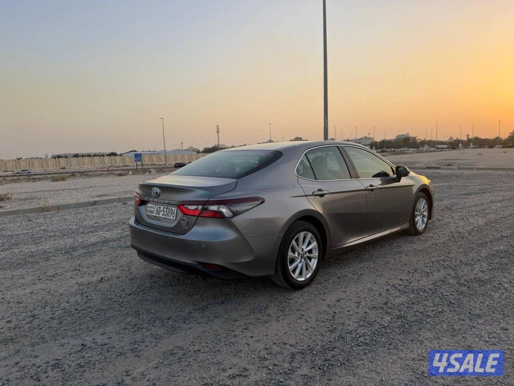 كامري 4 سلندر 2022 ماشيه 30 الف صبغ وكاله ماعدا قطعه6