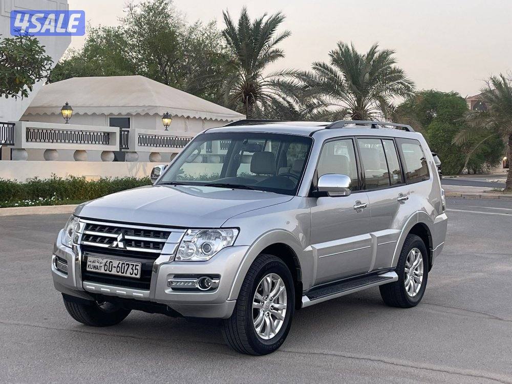 باجيرو 2022 فل اوبشن الماكينه الكبيره بحالة الوكالة0